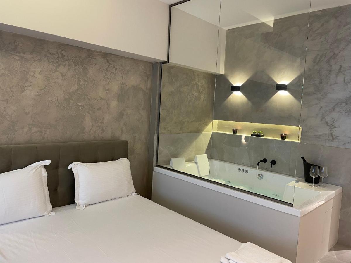 Apartament Jacuzzi Ladadika Salonic